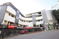 Hotel Maharaja International