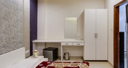 Hotel Tulsi Room Type - Deluxe Room