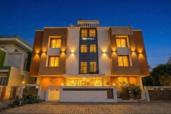 FabHotel Sandalwood Vibes