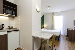 Aparthotel Adagio Access Carrieres-sous-Poissy
