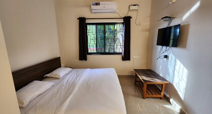 Sai Sharad Guest House Room Type - Double Room