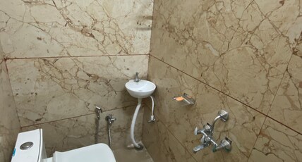 Shree Govindam Guest House Room Type - Triple Room
