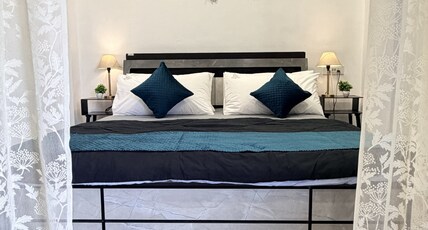 Stay Aura Room Type - Bedroom