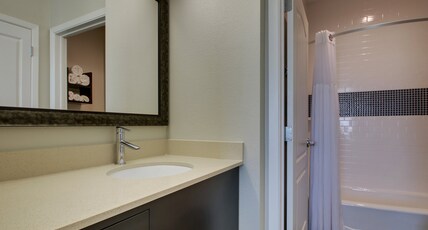 Staybridge Suites Plano - the Colony, an IHG hotel Room Type - 1 King Bed Studio Suite Comm Accessible