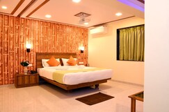 Hotel Matoshree Executive.
