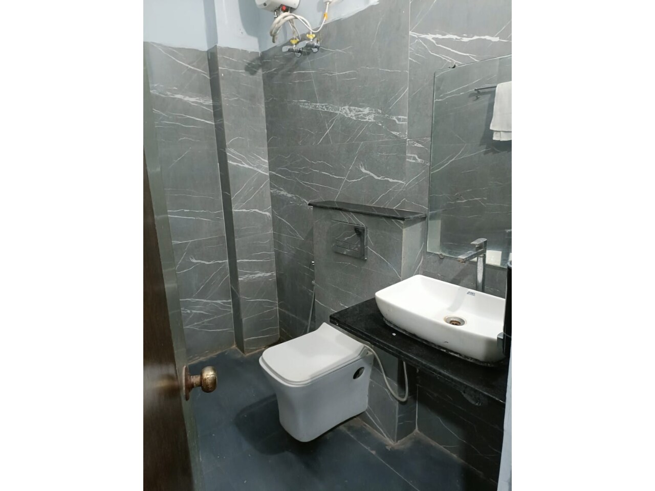 Hotel Krishna Residency - Tap to explore photos
