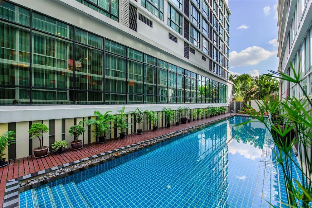 Mida Hotel Ngamwongwan - Tap to explore photos