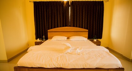 Hotel Candolim Grande Room Type - Premium Rooms