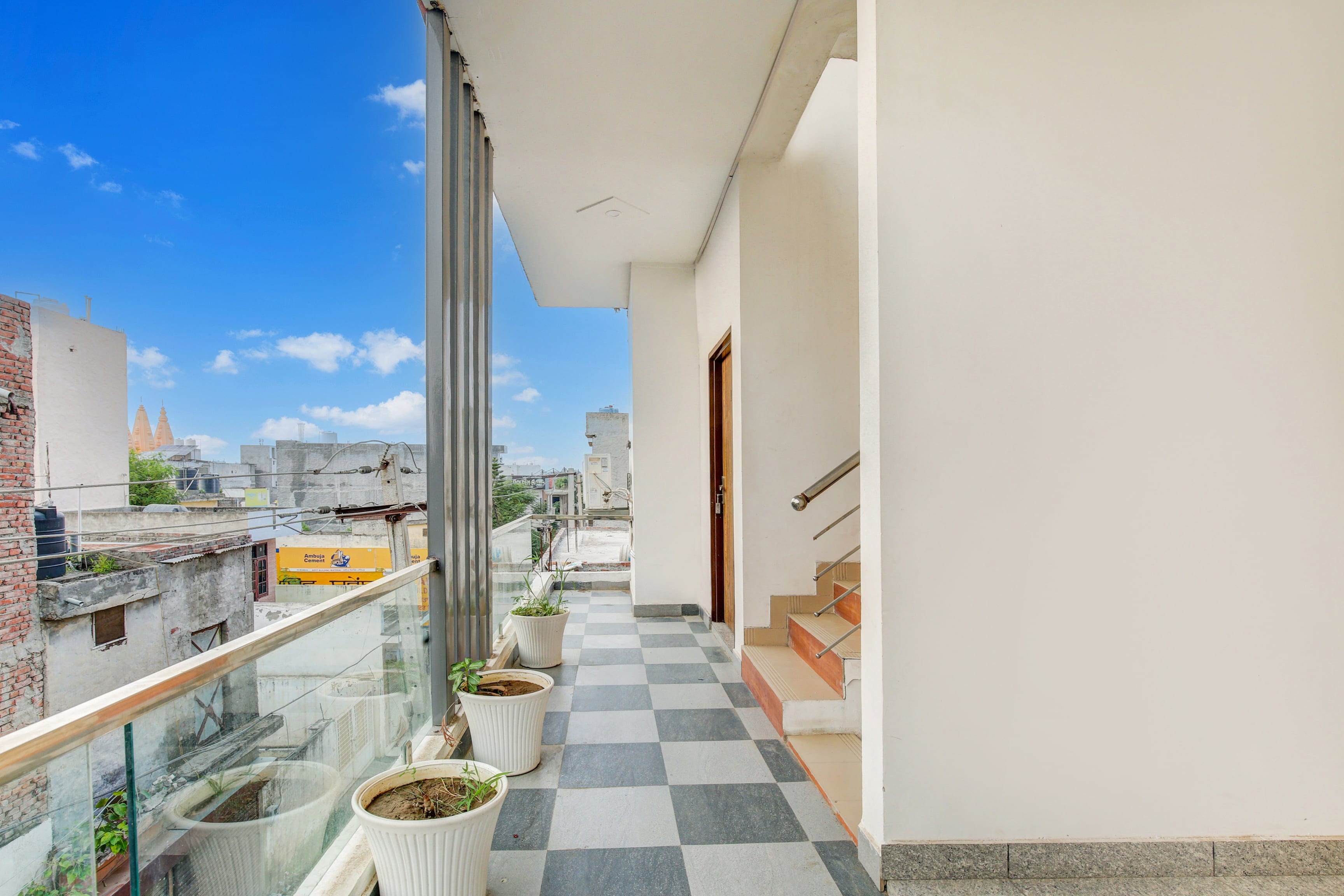 Hotel O A GRAND REGENCY - Tap to explore photos