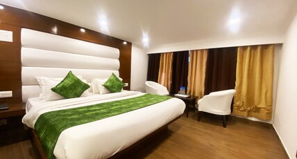 Hotel Royal Classic Room Type - Deluxe Room @ Mall Road Mussoorie