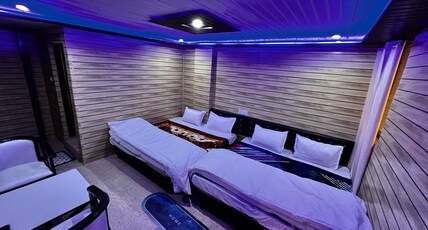 HOTEL PAWANI Room Type - Family Deluxe Room
