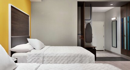 Tru by Hilton Webster Houston NASA, TX Room Type - 2 QN HEARING ACCESSIBLE