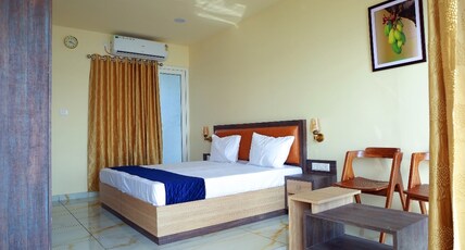 GREEN APPLE HOME STAY Room Type - Bedroom 2