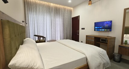 Theeram Guest House Room Type - Three bedroom villa