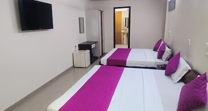 Jigyasa Palace By Mayda Hospitality Pvt. Ltd Room Type - Quad Bedroom With AC Jigyasa Palace By Mayda Hospitality Pvt. Ltd Room Type - Quad Bedroom With AC