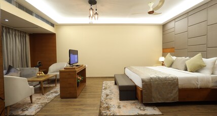 Rang Lords Inn Bharuch Room Type - SUITE PREMIER