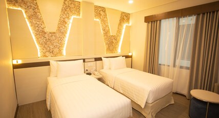 Best Western Batang Garing Room Type - 2 Single Beds, Non-Smoking, Deluxe Room, Safe Deposit Box, Wi-Fi, Shower, Hairdryer, Full Breakfast