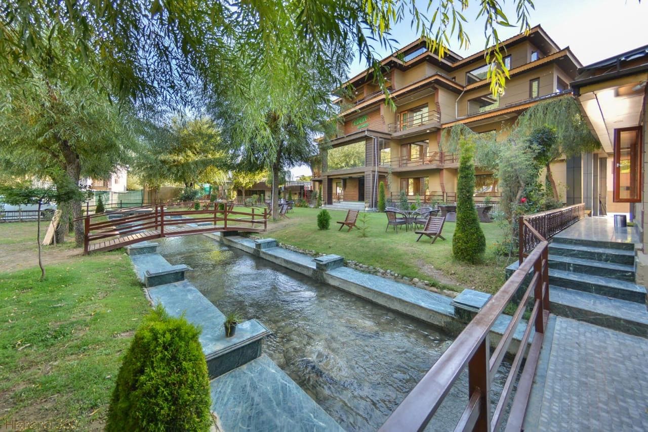 Eden Resorts & Spa - Tap to explore photos
