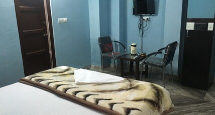 Hotel Him Sagar Palace Room Type - Semi Deluxe Non AC Rooms