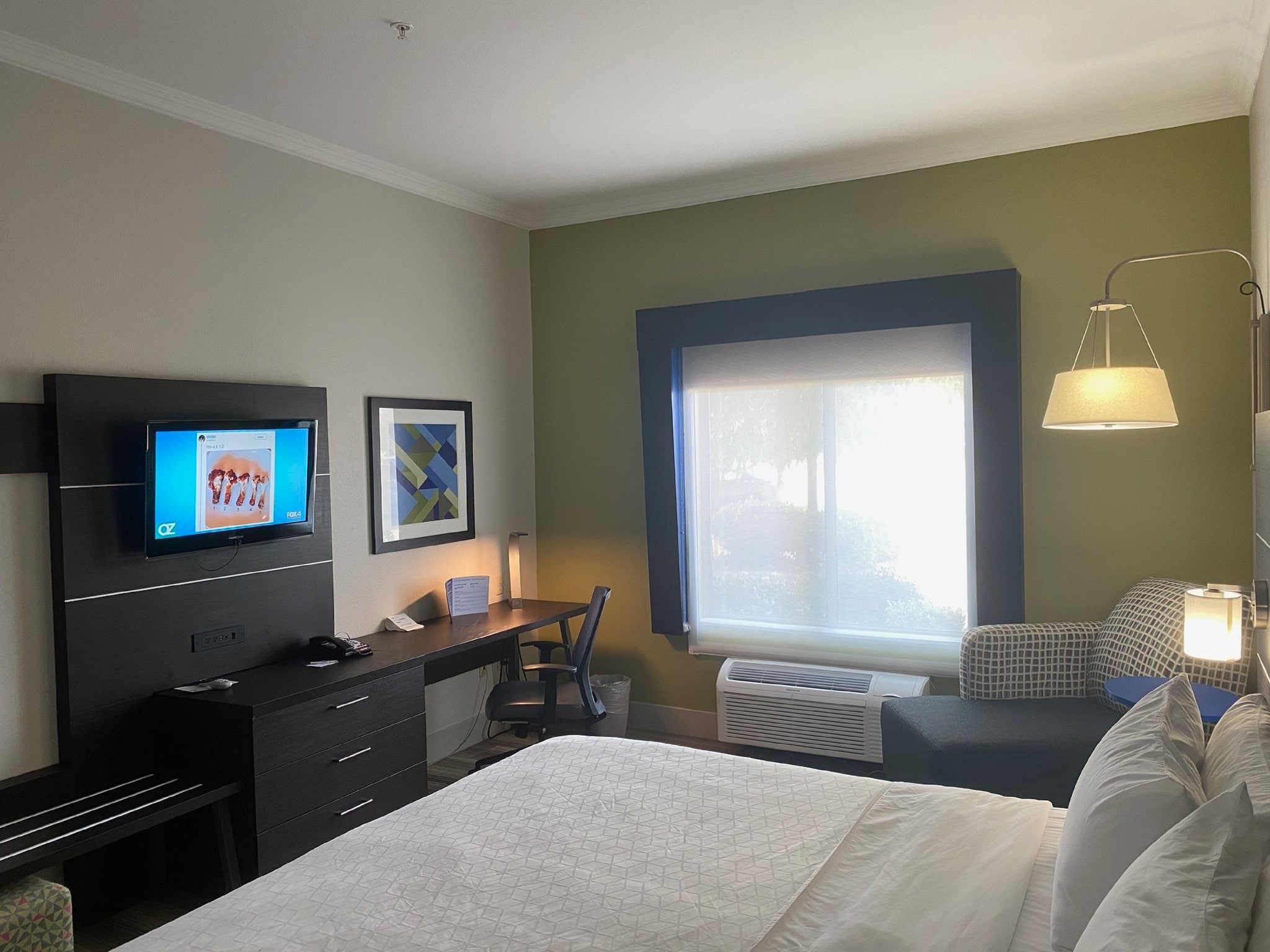 Holiday Inn Express Allen North - Event Center - Tap to explore photos