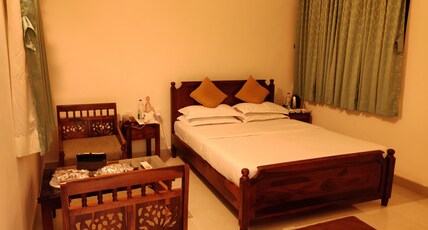KSTDC Hotel Mayura Adilshahi Bijapur Room Type - Suite Room