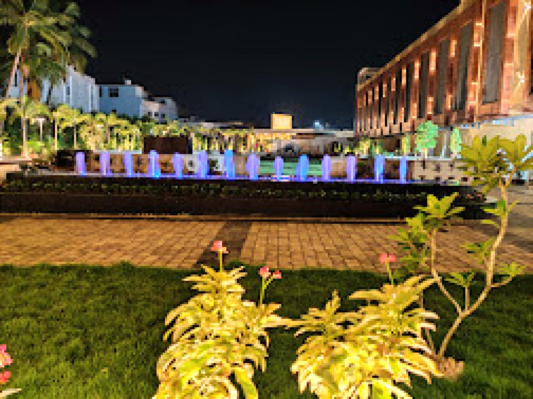 Jajati Courtyard - Tap to explore photos