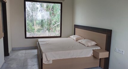 Aanandam Hotel Room Type - Deluxe Room with Landmark View King Bed