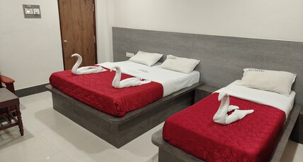 Hotel Picnic Room Type - Triple Standard