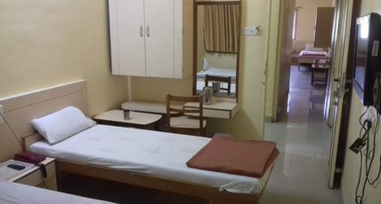 Sharanbasweshwar Executive Lodge Room Type - Executive Non Ac Room