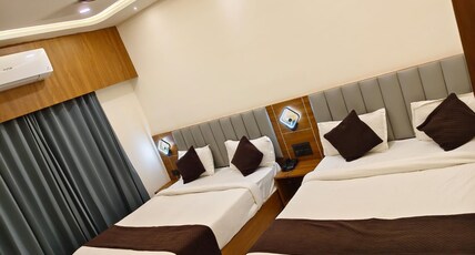 Hotel Krishnay Somnath bypass Room Type - FAMILY ROOM