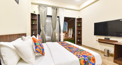 FabHotel Aura Azure, Mahalaxmi Nagar Room Type - Suite Room