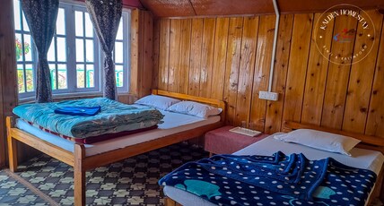 Kalden Homestay Sinji Room Type - Deluxe Triple Bedroom