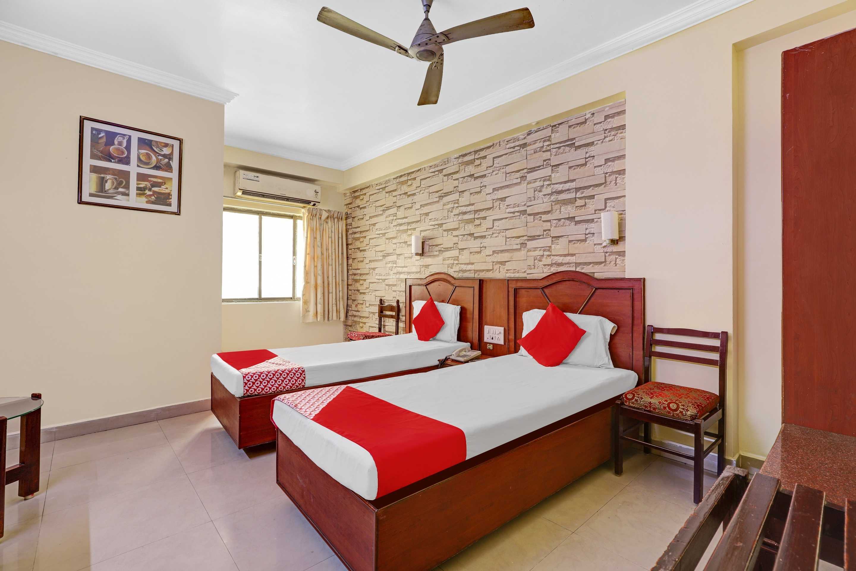 Hotel O by OYO The Golden Tulip Residency - Tap to explore photos