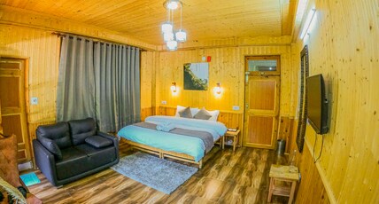 The Barkwood Room Type - Premium Room (Private balcony with Mountain View)