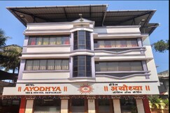Hotel Ayodhya
