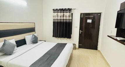 Hotel the Chandigarh Room Type - Family Room (2 Double Beds)