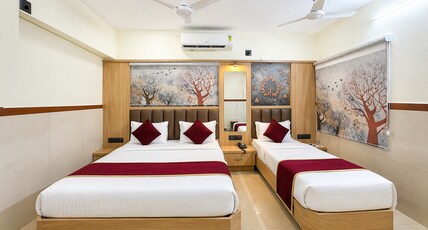 Hotel Shreenidhi Room Type - Family Room with Balcony