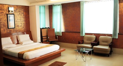 Supriya Arcade Room Type - AC Executive Suit