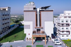 The Sky Imperial - Hotel Shahi & Resort