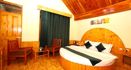 Royal Pearl Inn Room Type - Super Deluxe Room