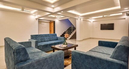 Drizzle Resort With Swimming Pool Near Mapro Garden Room Type - Two Suite Bedroom