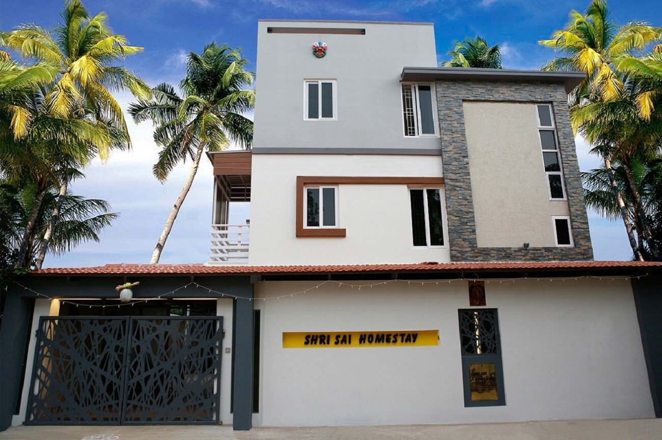 Shri Sai Guest House - Tap to explore photos