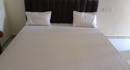 New Tripathi Lodge Room Type - Deluxe Room