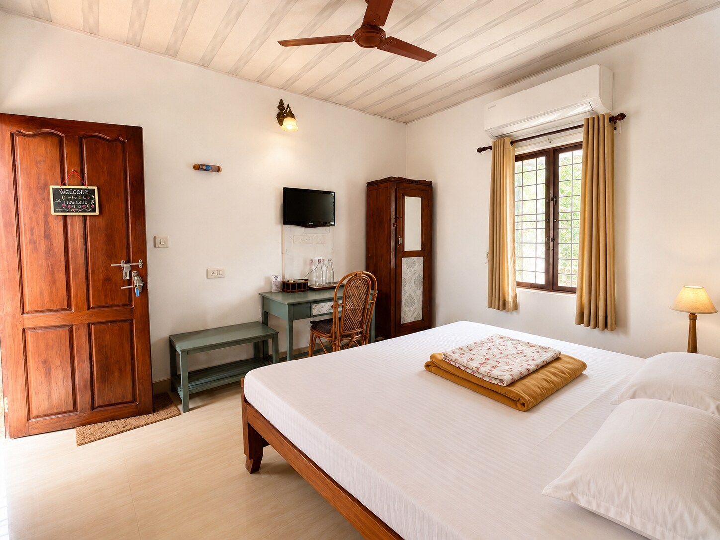 Silverweed Homestay - Tap to explore photos