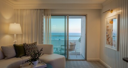 Regent Santa Monica Beach Room Type - The 720 Oceanview Two Queens