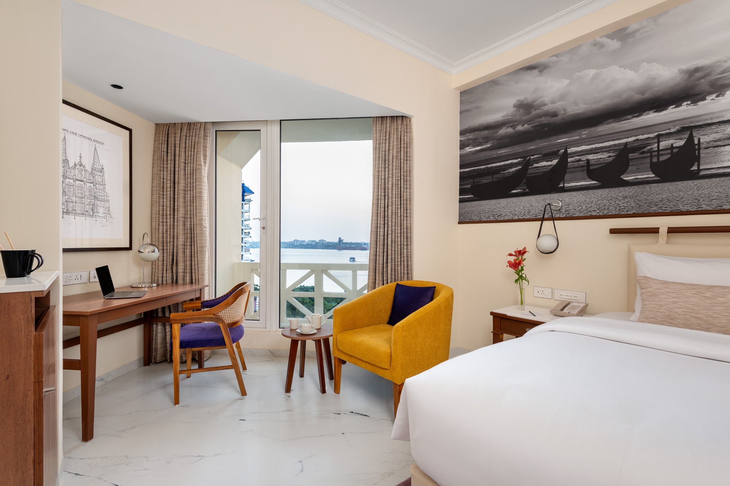 Vivanta Ernakulam, Marine Drive - Tap to explore photos