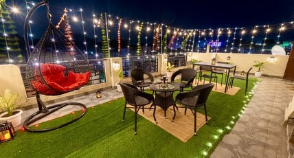 Subah-e-Banaras | Entire 7BHK Boutique Villa w/ Cook & Parking Room Type - Subah-e-Banaras | Entire 7BHK Boutique Villa w/ Cook & Parking Subah-e-Banaras | Entire 7BHK Boutique Villa w/ Cook & Parking Room Type - Subah-e-Banaras | Entire 7BHK Boutique Villa w/ Cook & Parking
