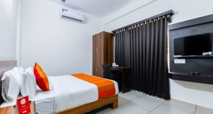 Hisham Suites- Cochin Room Type - DOUBLE DELUXE ROOM AC