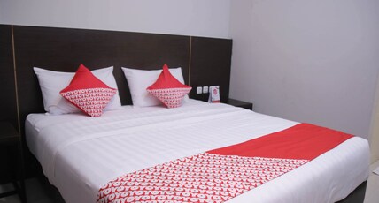 Hotel O Azzahra Guest House Syariah Room Type - Indonesia Standard Double