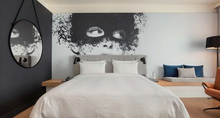 Radisson Blu Hotel, Cologne Room Type - Premium Room - Balcony